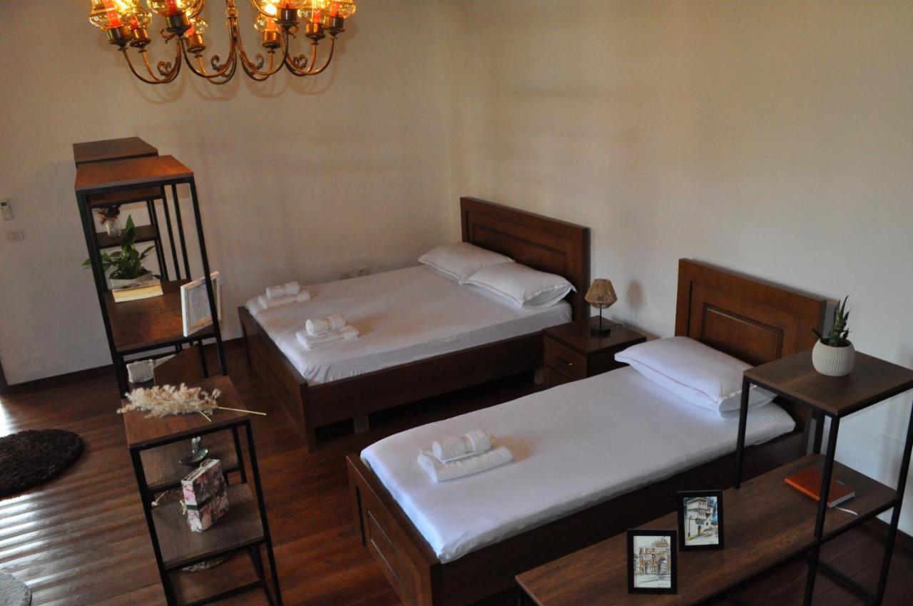 Timber Guest House Berat Kültér fotó